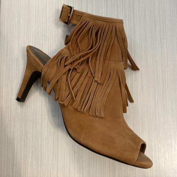 Tan suede aerosoles heels SZ 9.5 - Picture 2 of 2